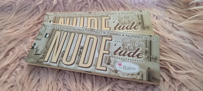 Palette nude'tude the balm