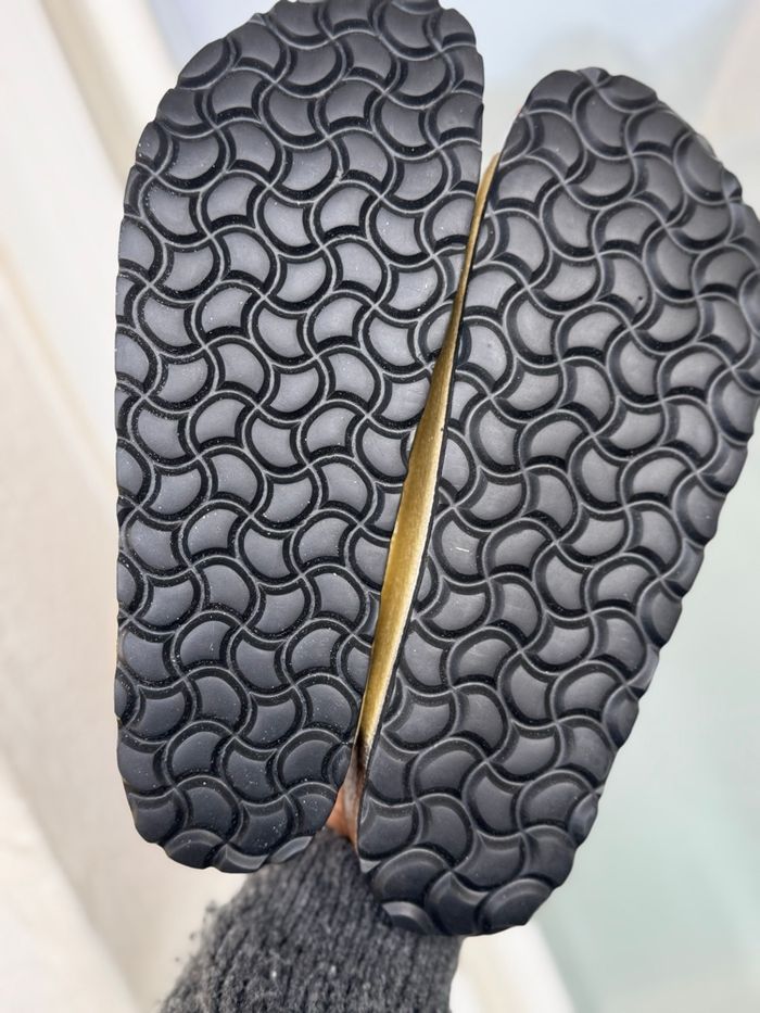 Sandales dorées - photo numéro 7