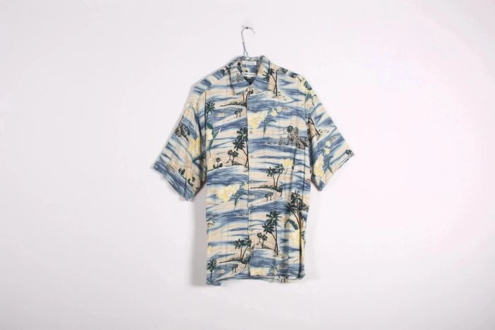 Magnifique chemisette vintage 80's en rayonne motif fleurs des îles (#240183) - photo numéro 5