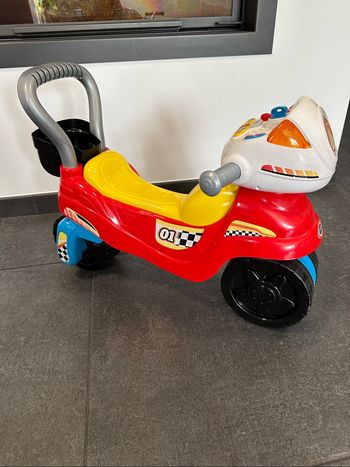Moto 3 en 1 VTech