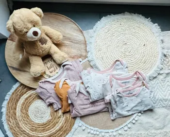 Lot de 6 bodies Orchestra 12 mois à donner