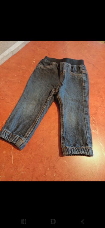 Jean bébé taille 18 mois