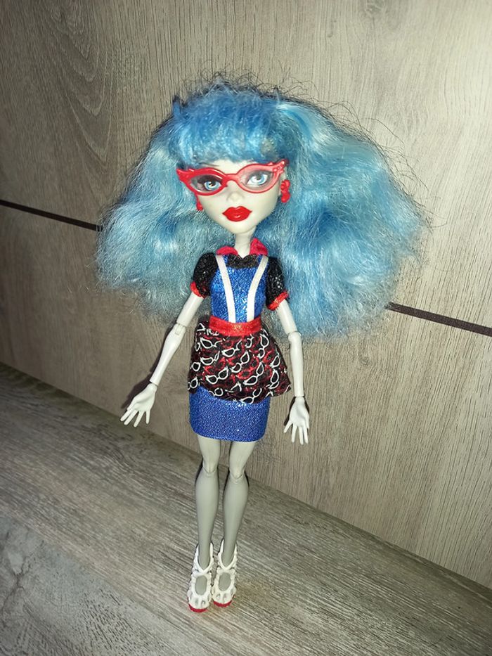 poupée monster high ghoulia yelps night out mattel