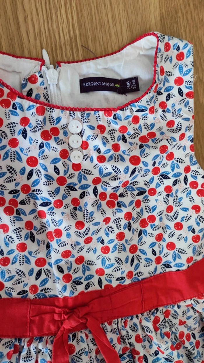 Robe taille 2 ans 92 cm - photo numéro 2