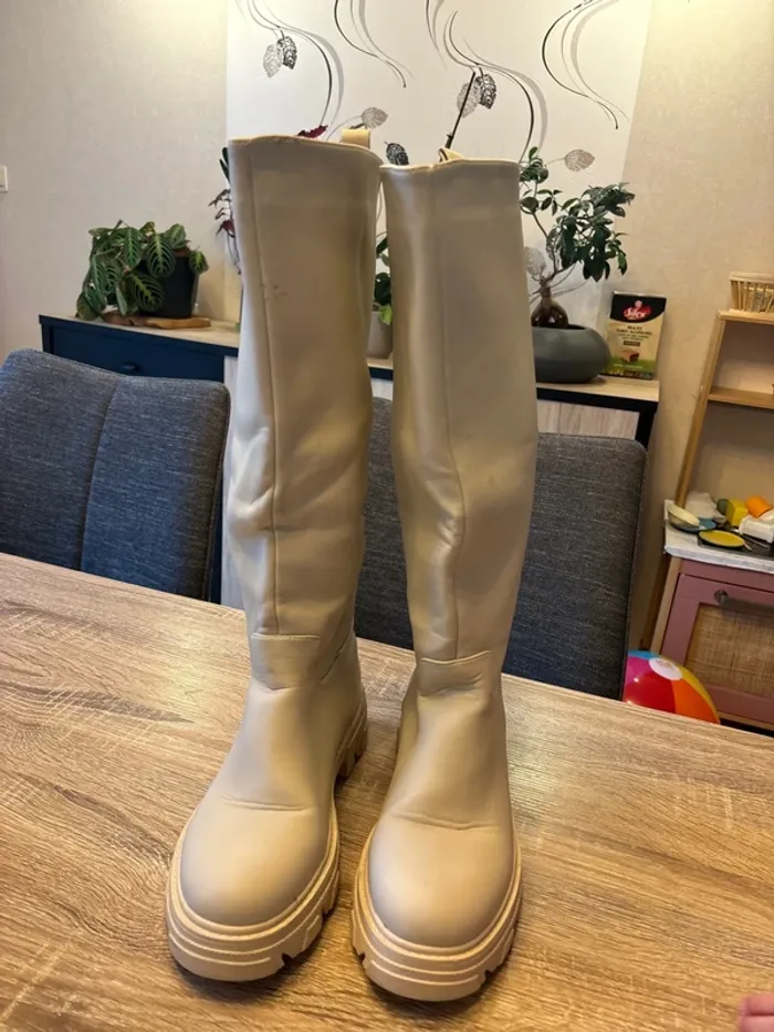 Bottes beiges - photo numéro 2