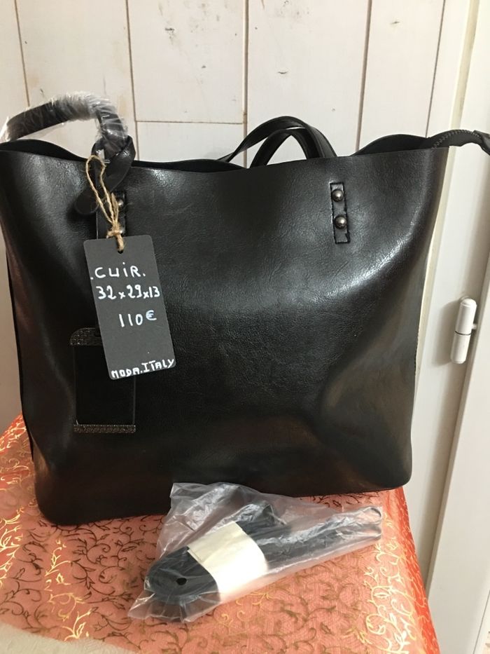 Super solde Magnifique grand sac cuir neuf lire description - photo numéro 9