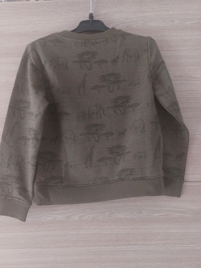 Pull 8 ans - photo numéro 3