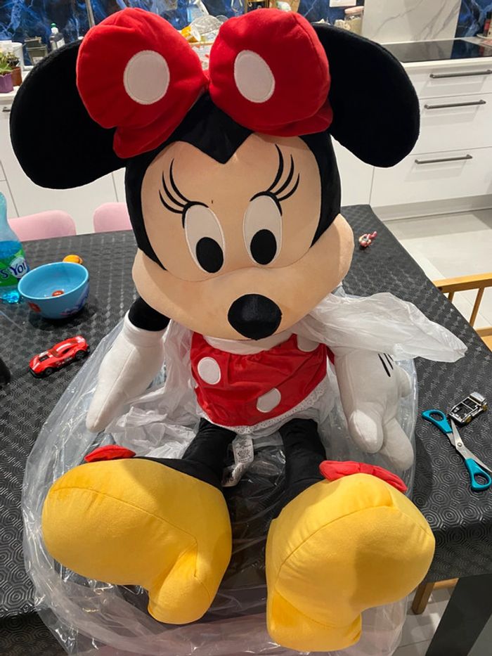 Peluche geante minnie disney