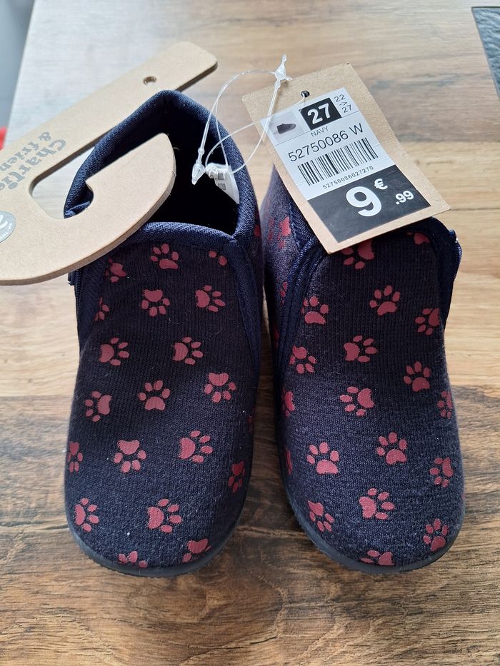 Chaussons  27
