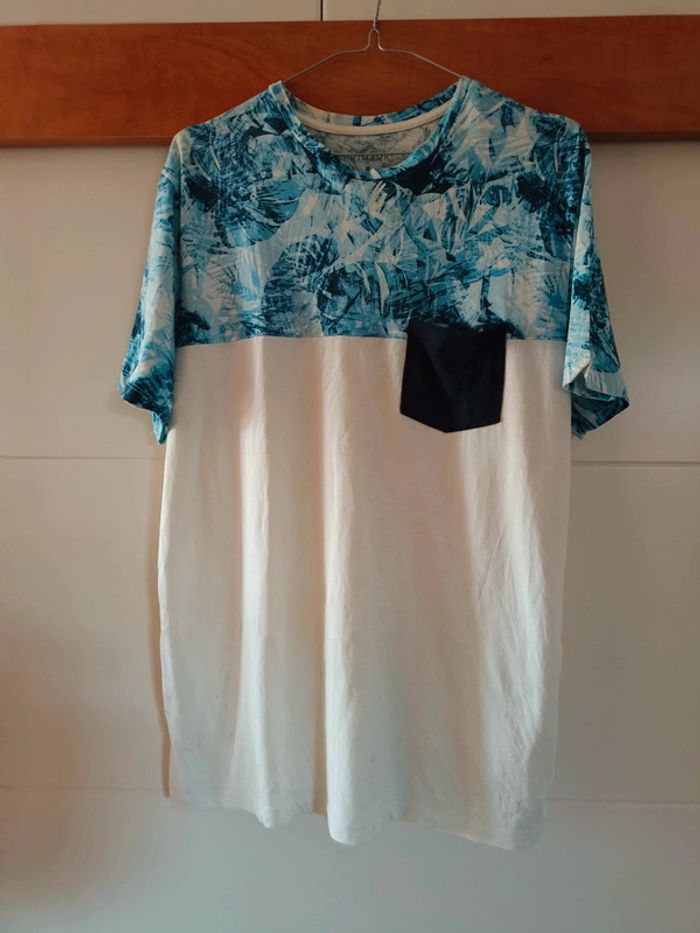 Tee-shirt motif taille M - photo numéro 2