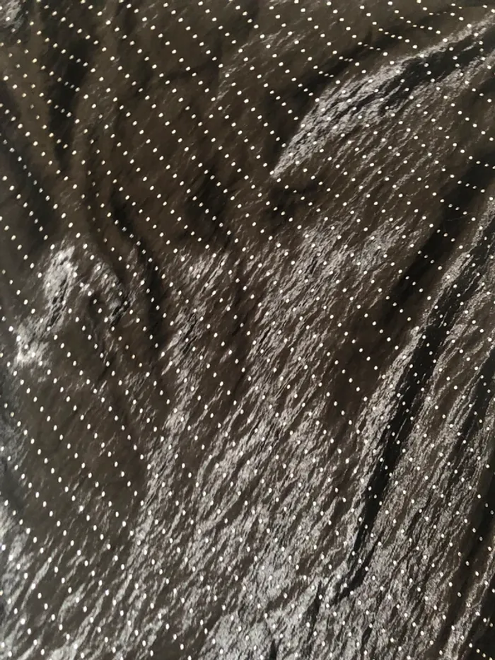 Robe courte dos nu satiné et strass Zara taille S - photo numéro 5
