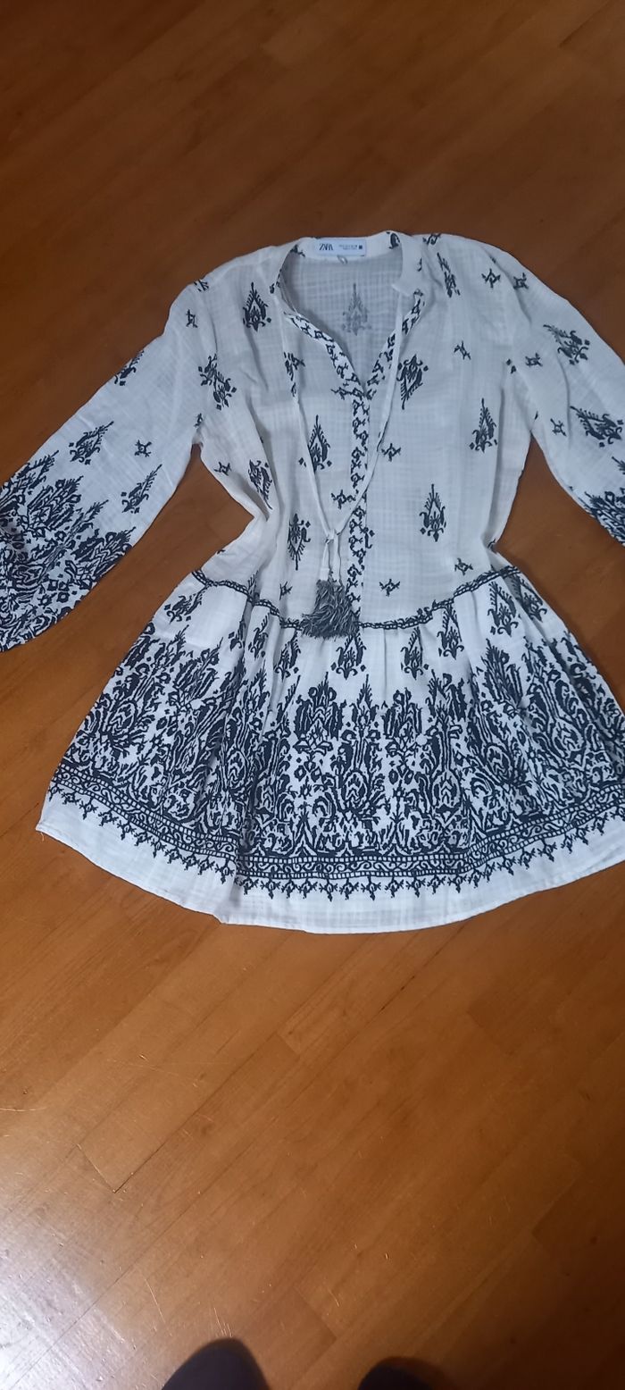 Robe Zara