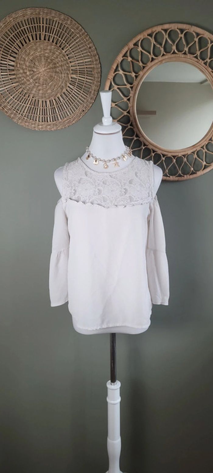 Jolie blouse épaules dénudées Lola Liza Taille M