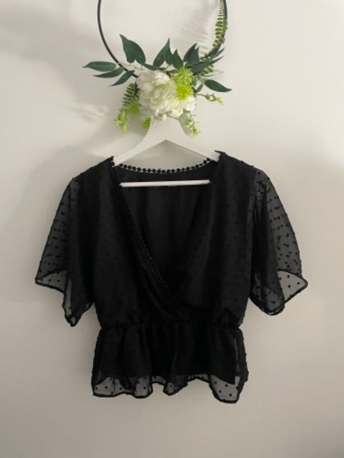🌸Blouse noir shein manches courtes taille S🌸