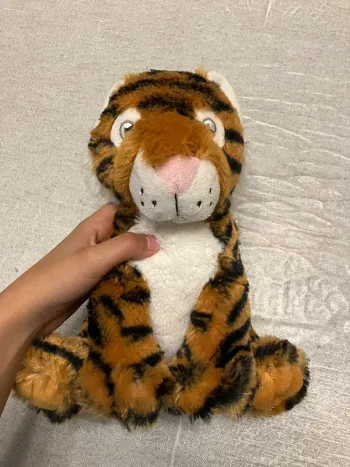Peluche Tigre – Douceur férocement craquante !