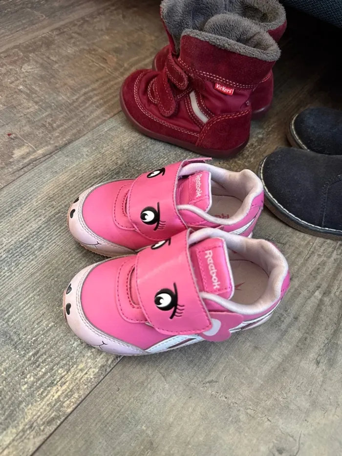 Lot de chaussures taille 22 - photo numéro 2