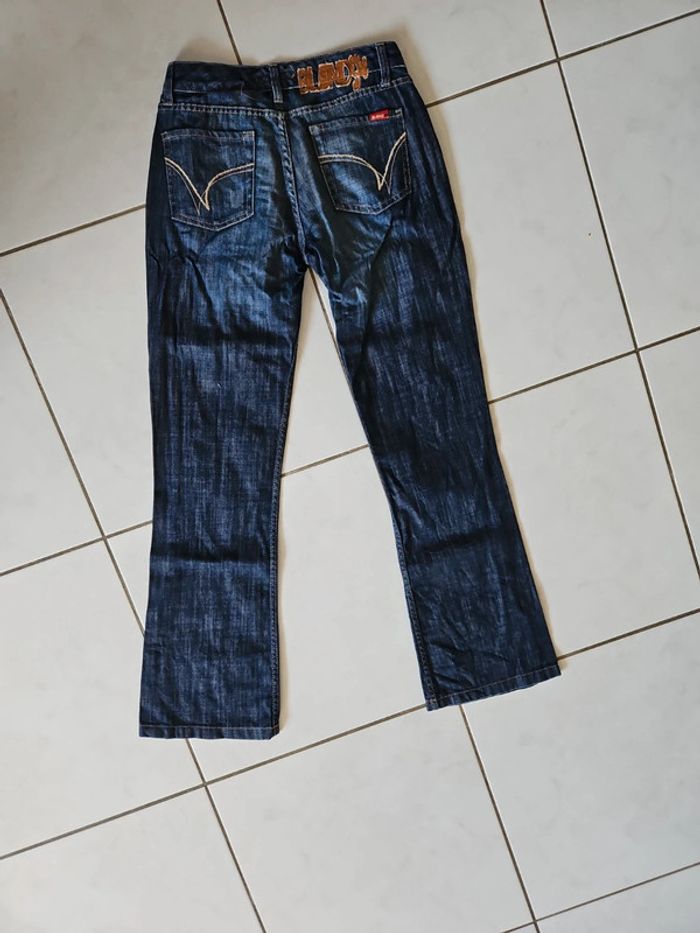 Jean femme taille 36/38 cont3 - photo numéro 4
