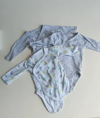 Lot 3 body 1 mois