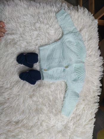 Chaussons tricotés et gilet