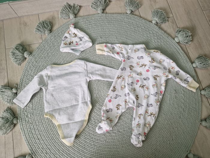 3 pyjamas - photo numéro 9