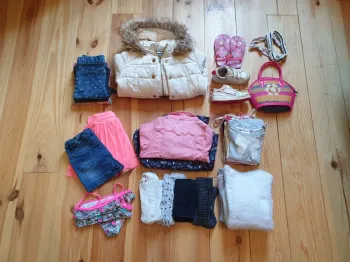 Lot fille 3 ans + 30 pièces