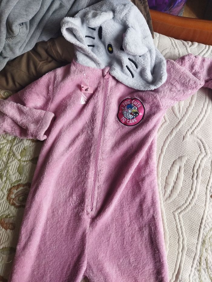 Sur pyjama hello Kitty