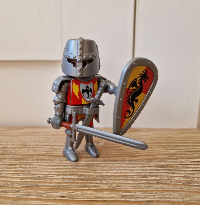 Playmobil 9076 Chevalier du dragon noir