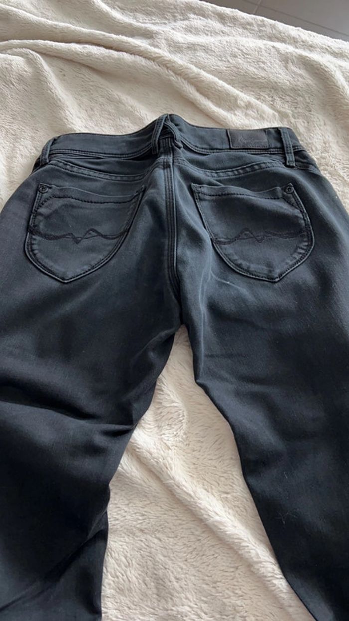 Jean noir T25 - photo numéro 4