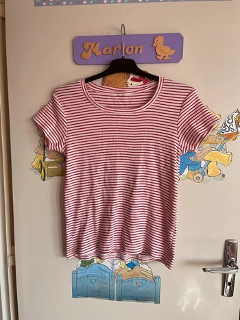 Tee shirt marinière à manches courtes, taille S, marque Kiabi.