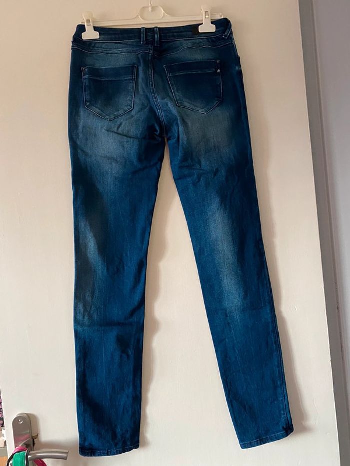 Jeans S.Oliver Catie Slim Taille 28/32 - photo numéro 2
