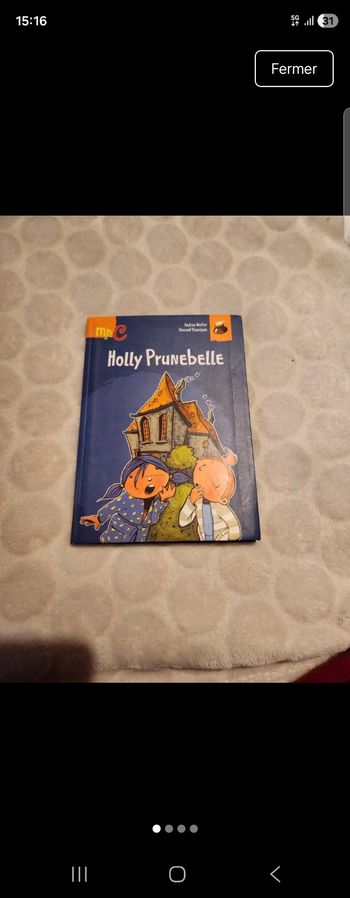 Livre holly prunebelle