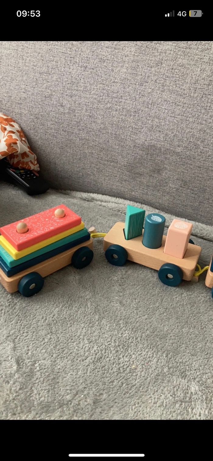 Train en bois - photo numéro 4