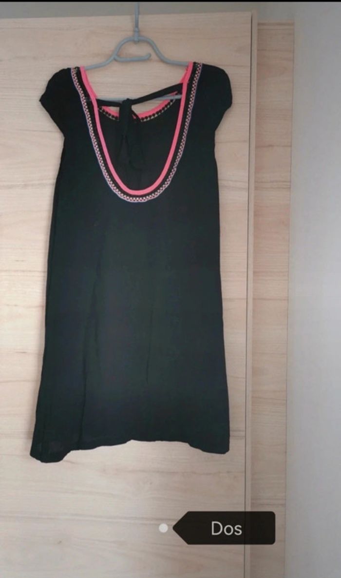 Robe décolleté dos - photo numéro 4