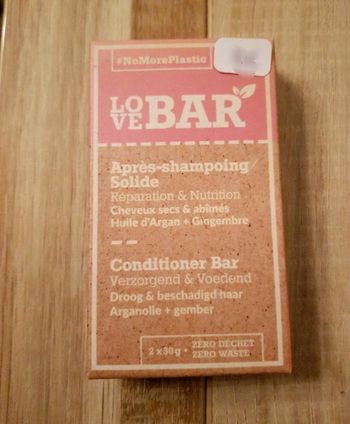 Après shampooing solide