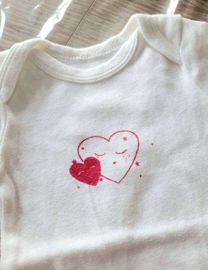 Lot de 2 bodys - photo numéro 2