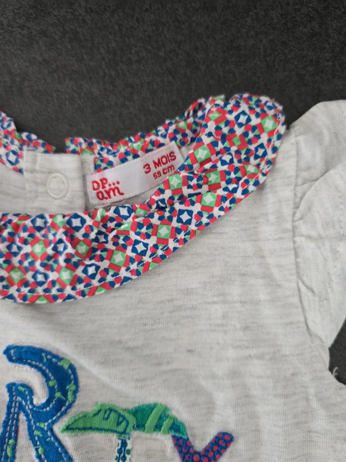 T shirts dpam 3 mois - photo numéro 2