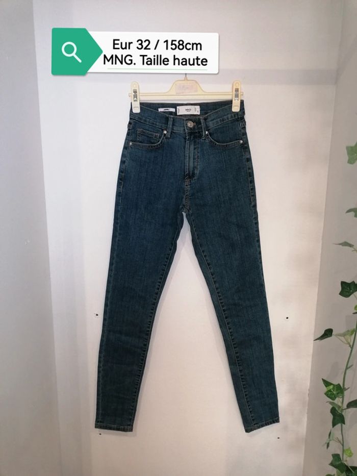 Jeans MNG taille haute Eur32 ou 158cm