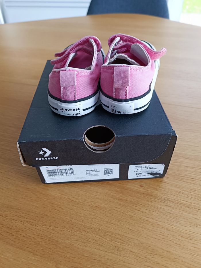 Converse rose pointure 21 - photo numéro 3
