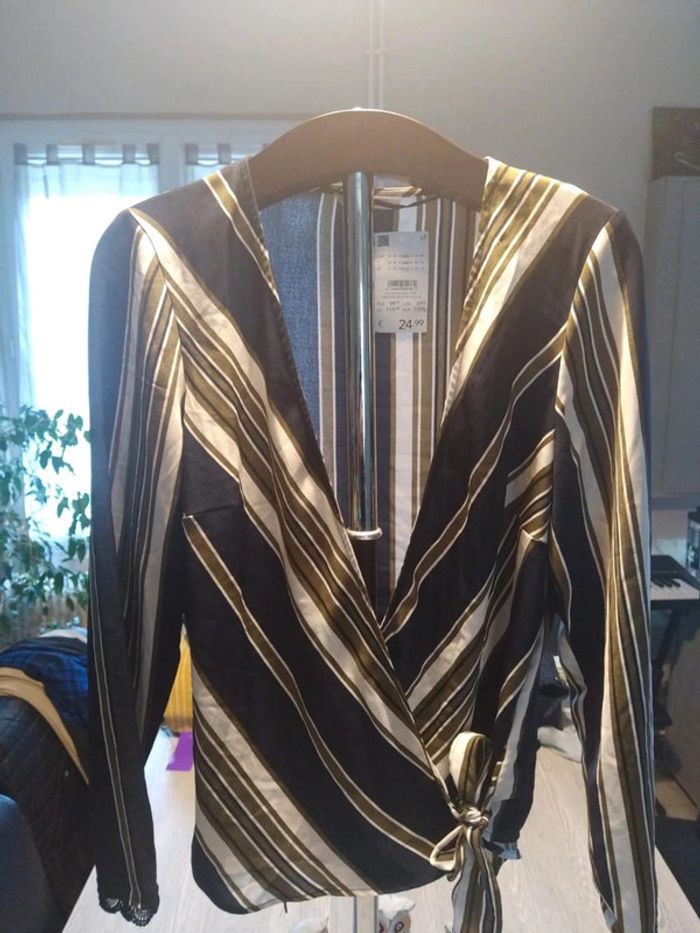 Blouse camaïeu bleu et blanc taille 40 - photo numéro 1