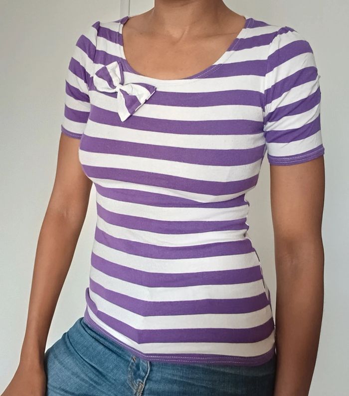 T-shirt violet/blanc