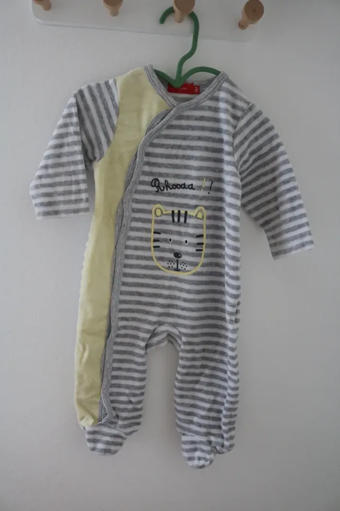 Lot pyjamas hiver garçon 3 mois - photo numéro 4