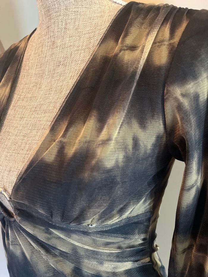 Robe Zara tie-dye décolleté anneau – tendance Y2K - photo numéro 2