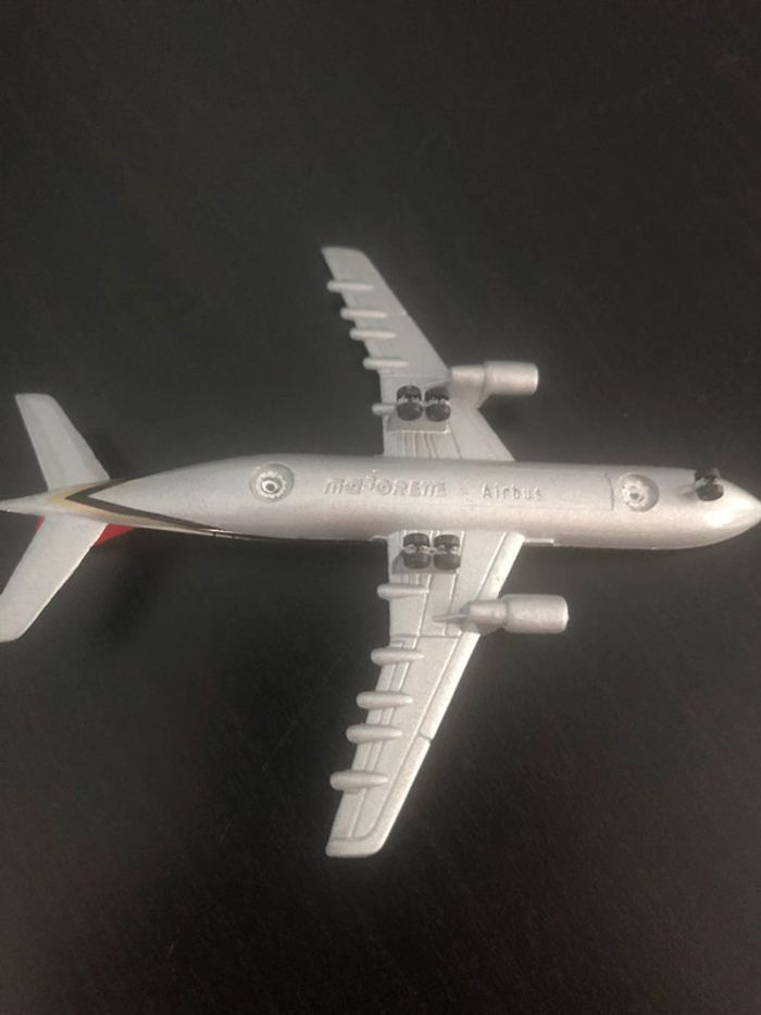 Boeing 747 majorette - photo numéro 4