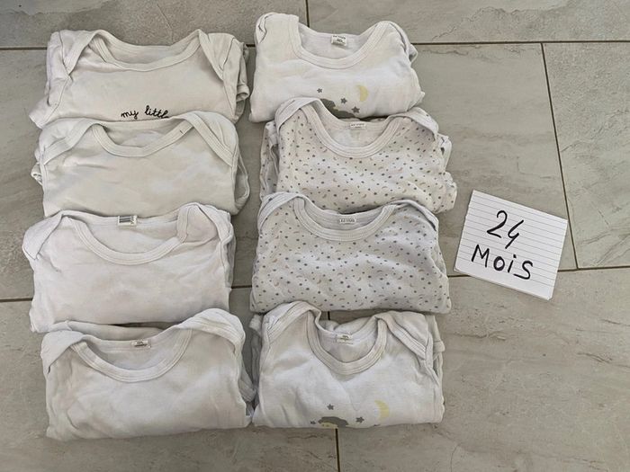 Lot de 8 bodies ML 2 ans