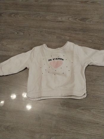 Pull bébé fille
