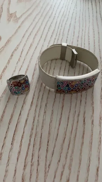 lot bracelet simili cuir plus bague taille 60 acier inoxydable