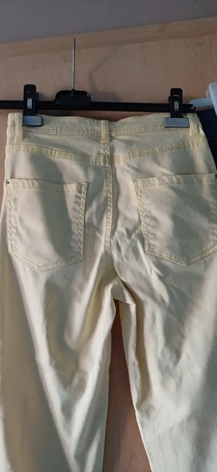 Lot de 2 jeans taille 36 – Très bon état - photo numéro 5