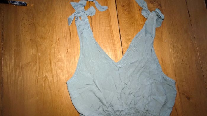 Combinaison avec épaules nues à nouer T.XS/36 jamais porté - photo numéro 5
