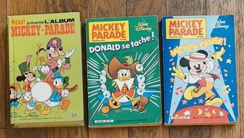 Lot anciens mickey parade début années 80 vintage