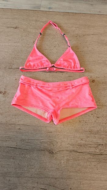 Bikini rose fluo, O'Neill, 10/12 ans, en excellent état